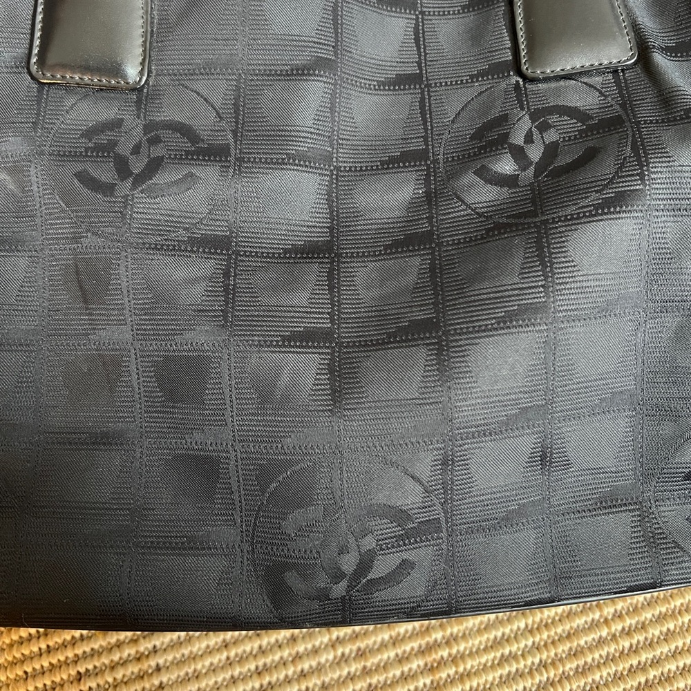 Vintage Chanel Ligne nylon logo bag in black